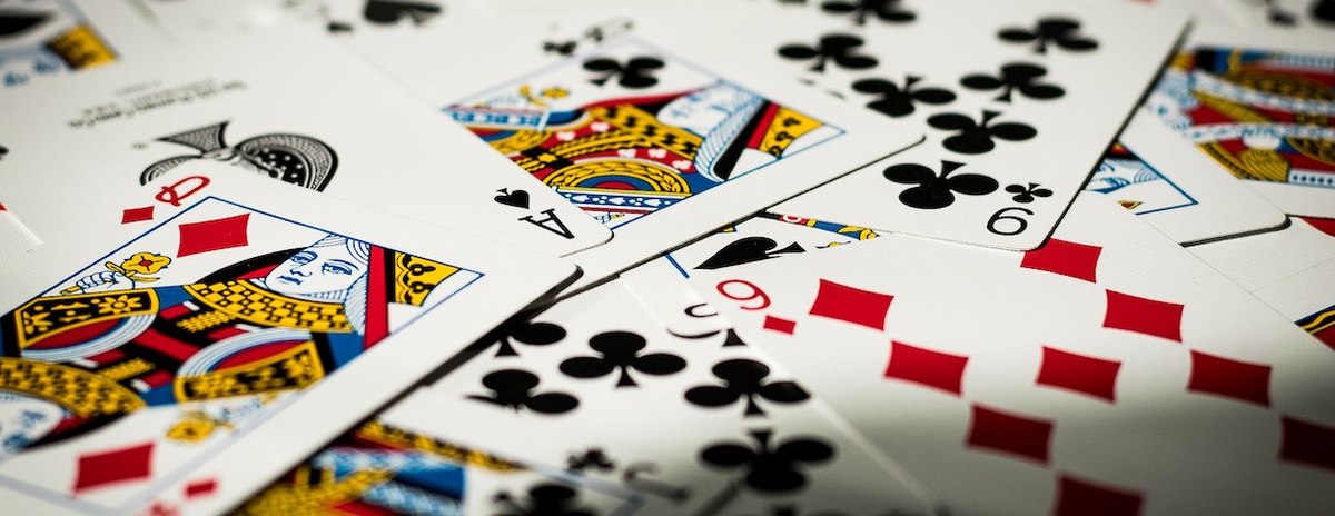 射龍門遊戲介紹：七大技巧助你贏得豐厚獎金 | 威尼斯人